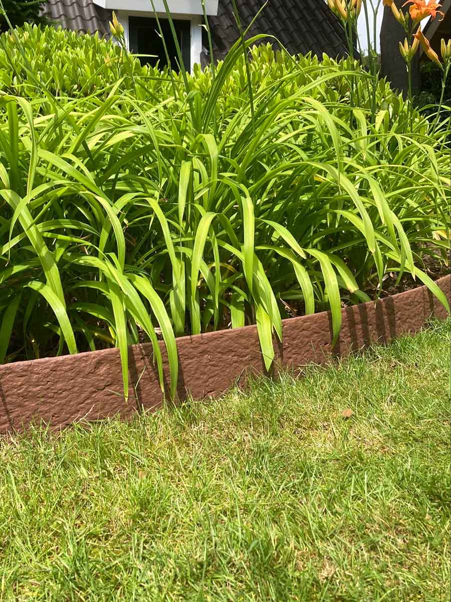 Multi-Edge Rasenkante ECO Rolle 10m Farbe Braun - Corten, 20cm Höhe verlegt